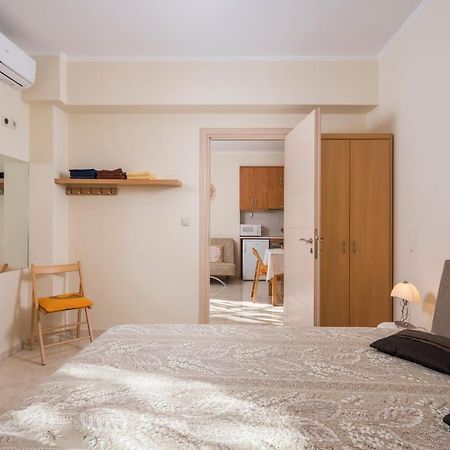 Luxury Coastal Retreat, Mountain View Balcony With Palm Trees & Parking Apartment Chania  Exterior photo