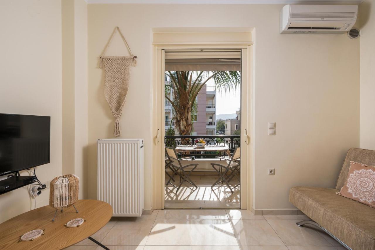 Luxury Coastal Retreat, Mountain View Balcony With Palm Trees & Parking Apartment Chania  Exterior photo