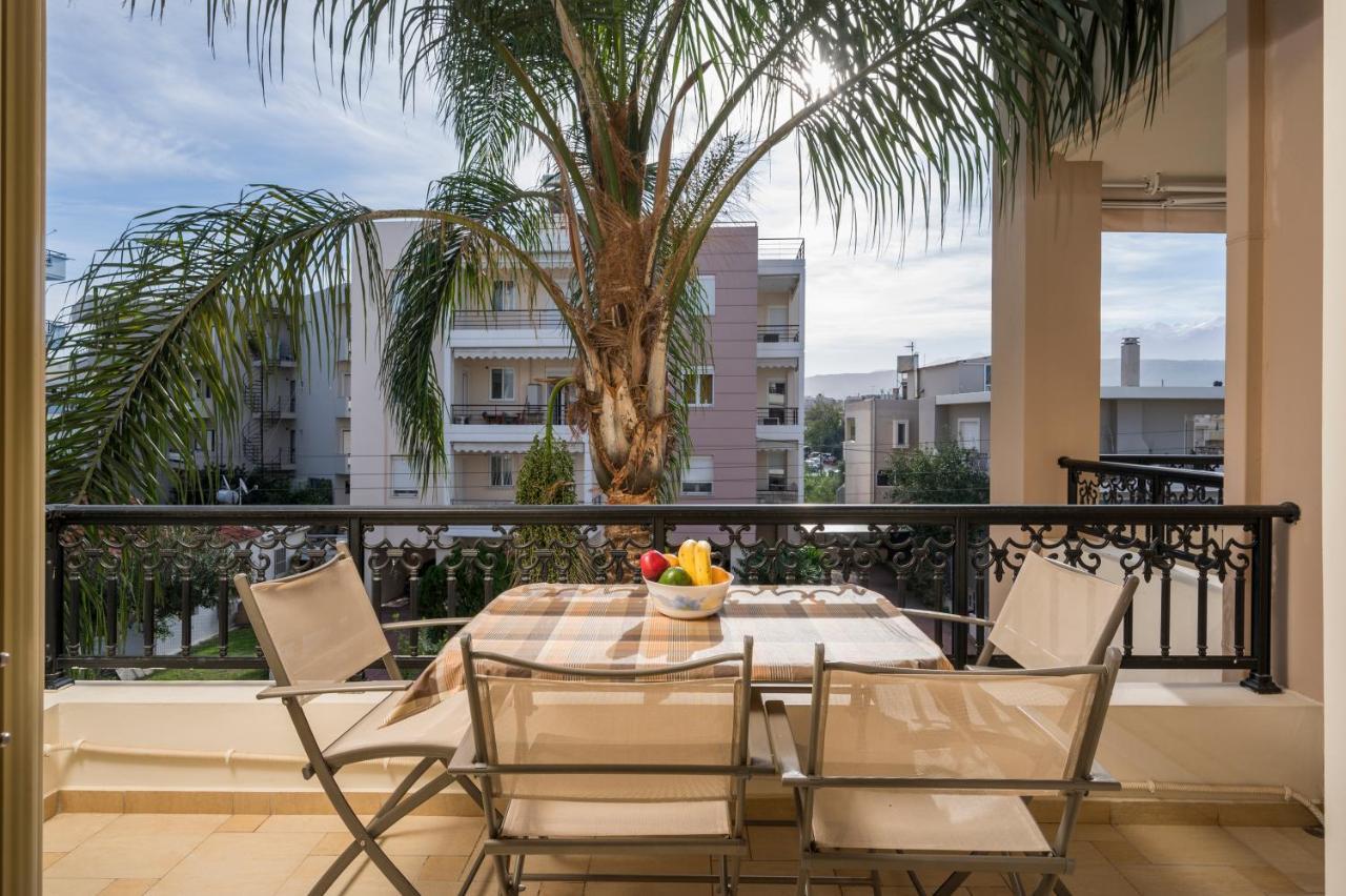 Luxury Coastal Retreat, Mountain View Balcony With Palm Trees & Parking Apartment Chania  Exterior photo