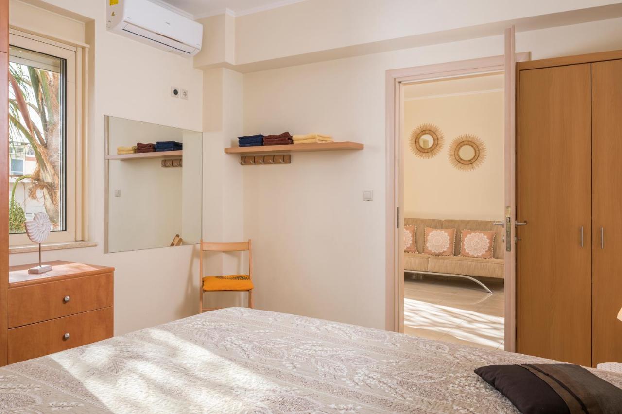 Luxury Coastal Retreat, Mountain View Balcony With Palm Trees & Parking Apartment Chania  Exterior photo